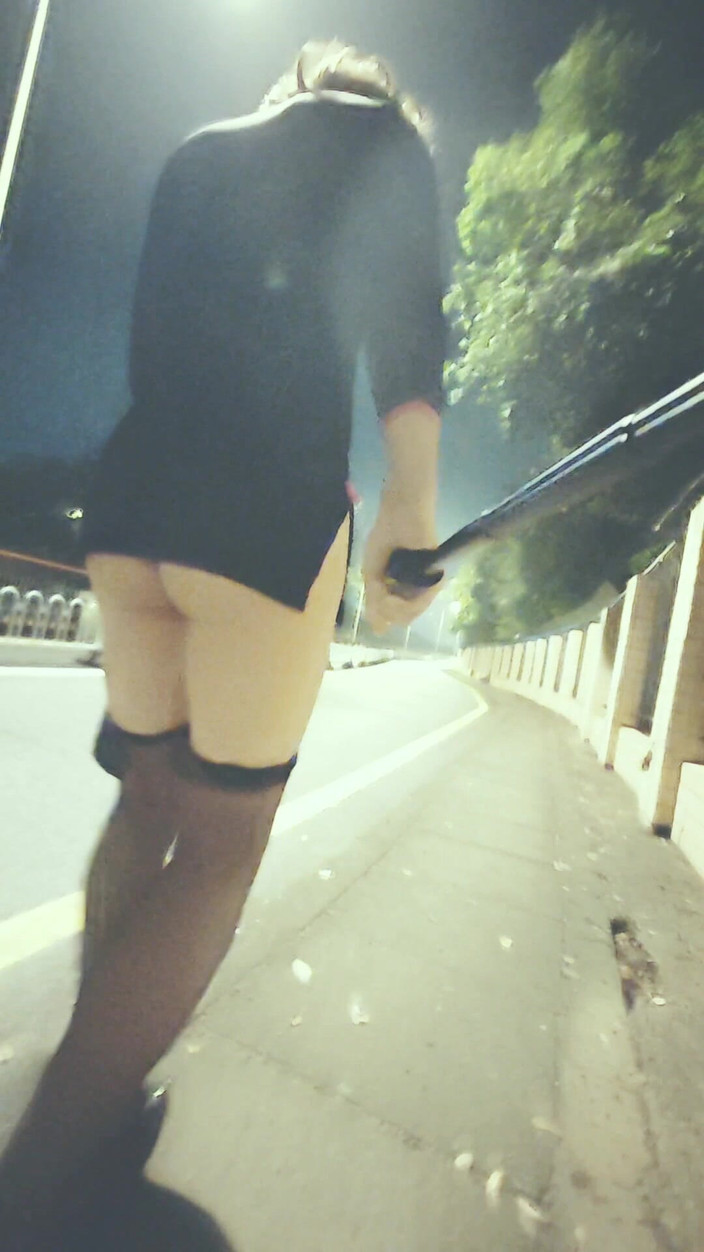 cd_vv: Pseudo-namorada grande Vivi exposta ao ar livre parte 9