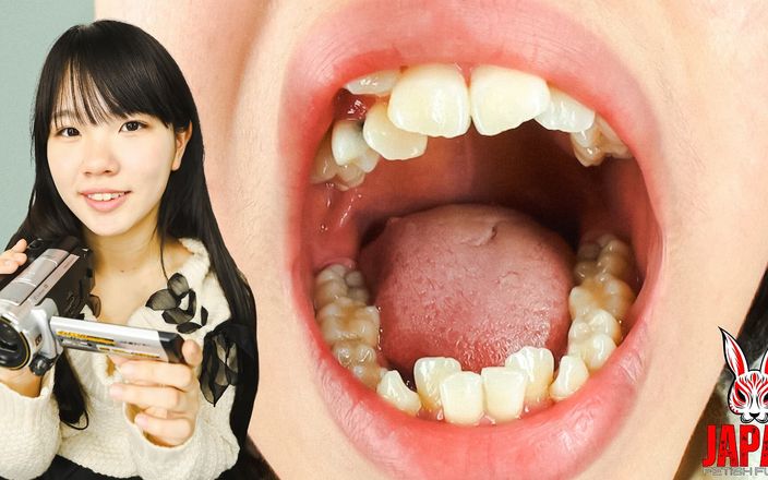 Japan Fetish Fusion: Cô gái nghiệp dư kanako chụp ảnh tự sướng bằng lưỡi...