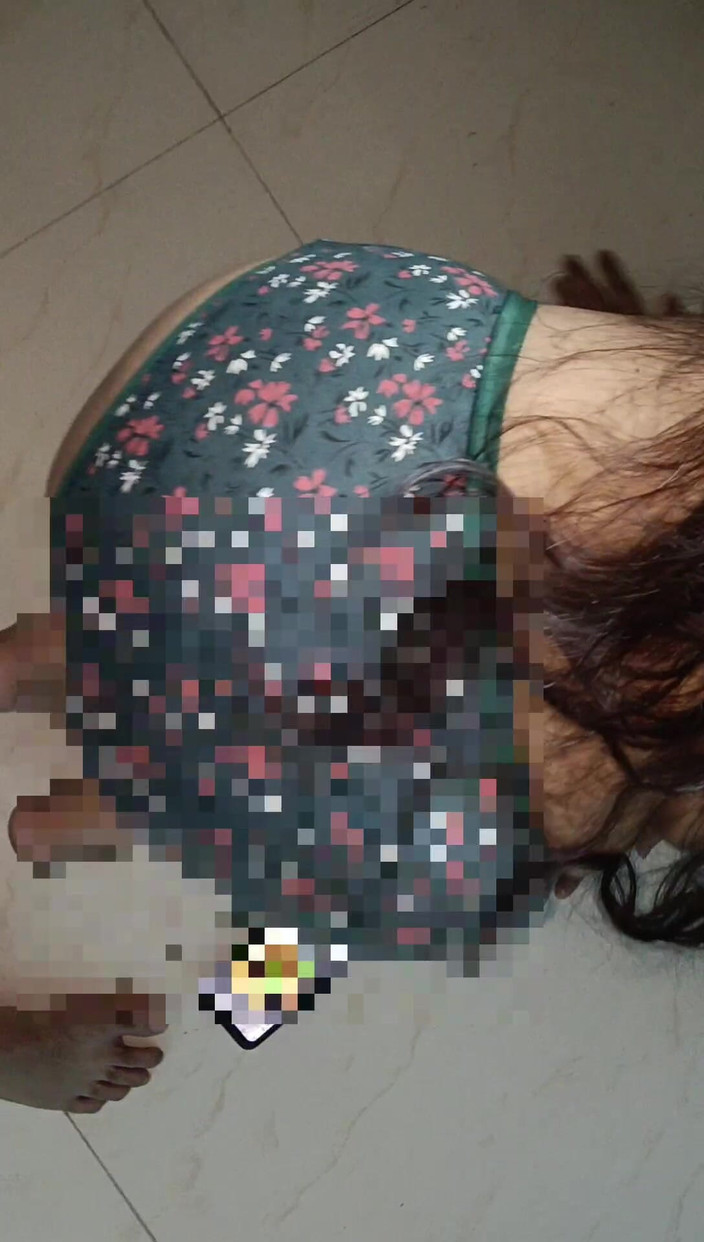 Poonamrandi143: Cunhada fodida na cozinha