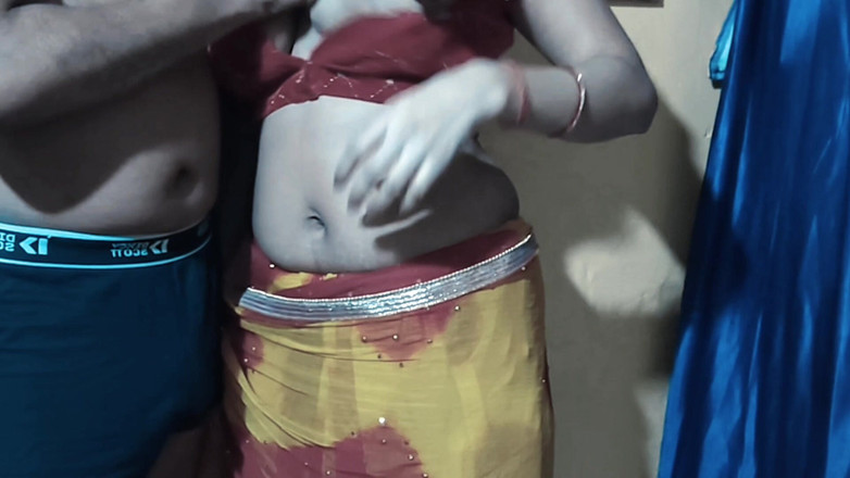 Hotpooja86900: Opouštím svou švagrovou