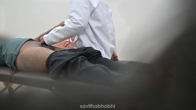 savithabhabhi: Lady Doctor Checking Patient in Hospital