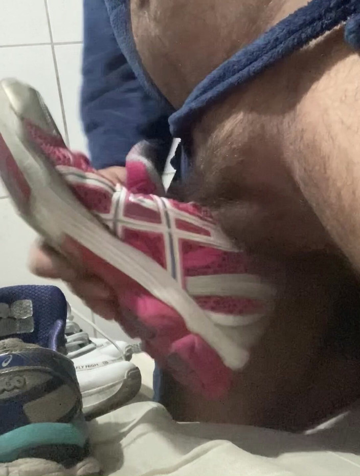 Sneakerfetish_BR: Jebanie moich trampek dla kobiet