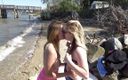 Real Amateur Sluts: Kloe और jenna समुद्र तट पर चुदाई करती हैं!
