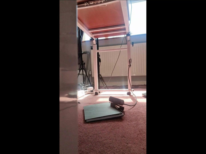 Julie_Bliss: Джулі Блісс - велетень - хованки