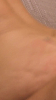 Latina hintern szene-4 wunderschöne latina mit einem dicken arsch und titten bekommt eine ladung auf einen großen schwanz
