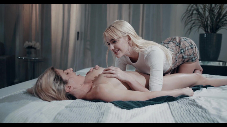 SweetheartVideo: Lesbian Adv. Older Women Younger Women14_scene 1_young Pussy Play.mp4