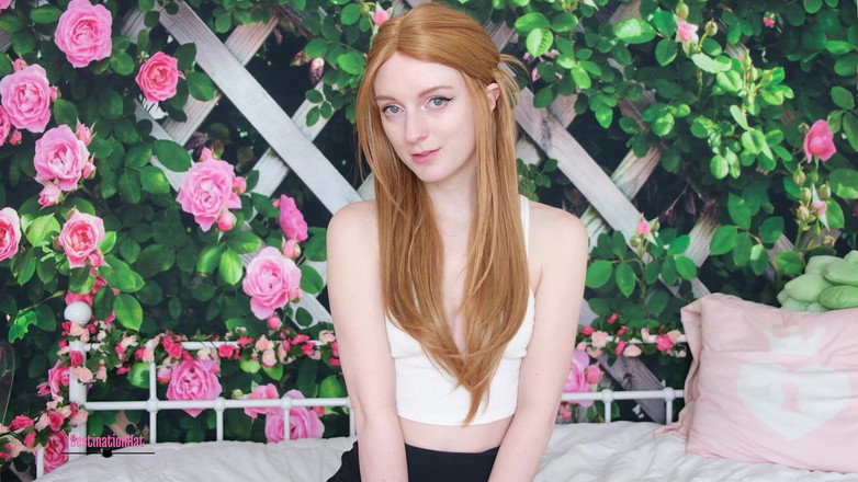 Destination Kat: Voy a follar a todos tus amigos