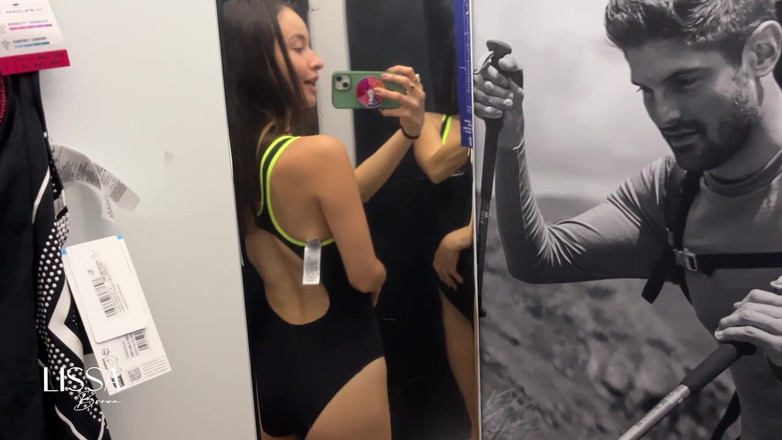 Lissa Brown: Badpak paskamer uit één stuk