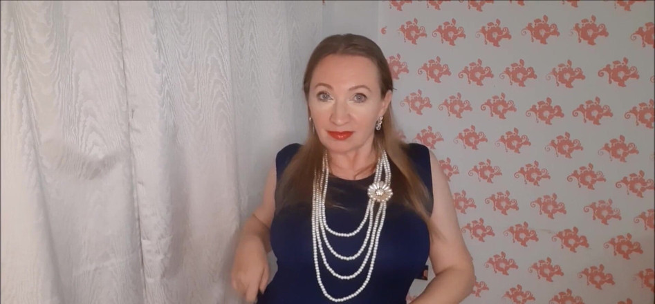 MariaOld: प्राकृतिक विशाल स्तन और अच्छे गले के बिना हॉट नानी