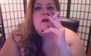 Ms Kitty Delgato: Nude smoking and belly play
