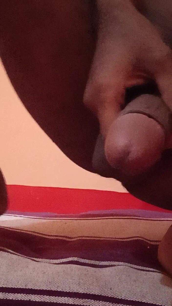 Sannu: Crimey Cocks in Hand Job in Bedroom