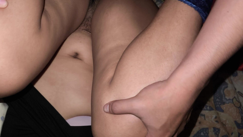 Moo DBOXXX: 작은 마을에서 만난 의사와 섹스하고 매일 섹스를 하고 싶어