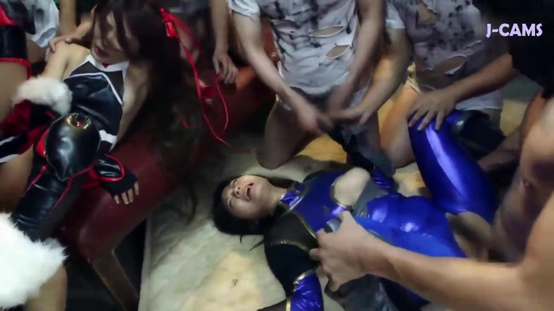 J-Cams: Yukikaze, a caçadora de demônios sedutoras - 4