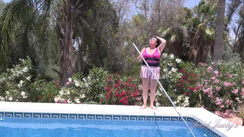 Aunt Judy's: Auntjudys - Busty Redhead MILF Jojo Robinson Goes Skinny Dipping in...