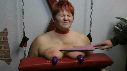 Anna Devot: Annadevot - pukulan buah dada besar dan pasir