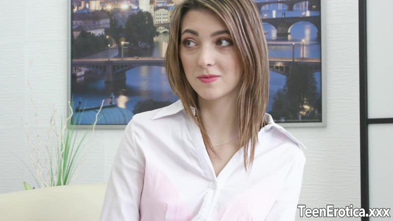 Teen Erotica XXX: Üçlü oyun adil bir oyundur