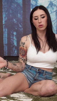 Pancutan muka liar Marie Foxx yang strokies
