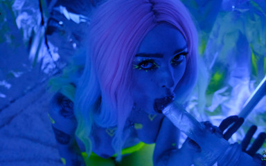 Anna Liisppb: un succoso pompino profondo bagnato, deepthroat, occhi a occhi