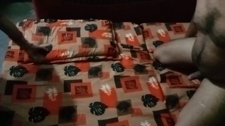 Rucku: Novo bhabhi quente e sexy tendo foda dura.