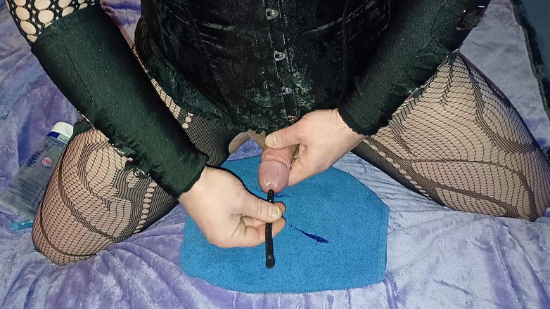 MisstressLeo: Efeminat Leo se masturbează cu vibrator și vibrator