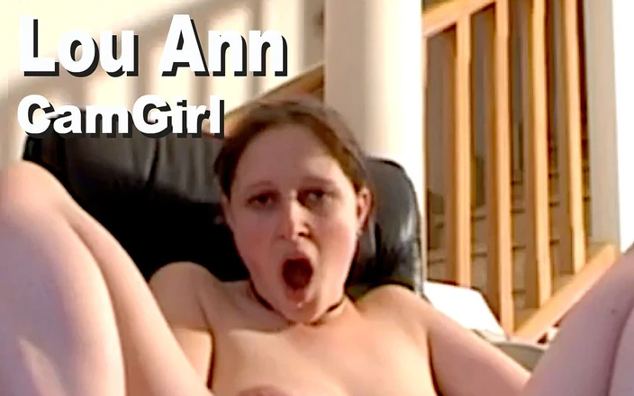 Edge Interactive Publishing: Vibrator pink Lou ann hooters