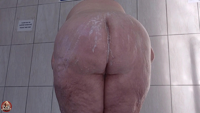 Uk Joolz: ソープシャワー