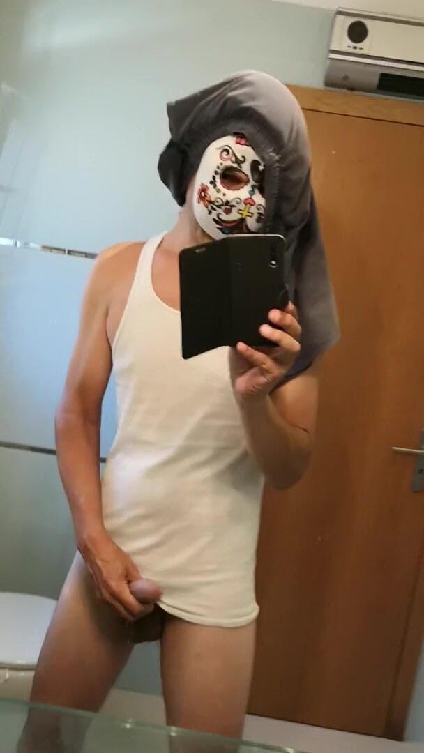 Rafael Torreano: Masked Young Guy Jerks and Shoots a Load