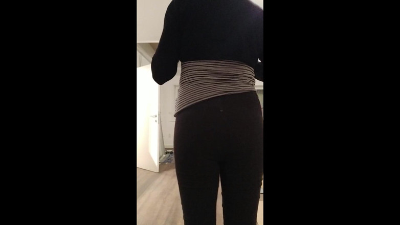 Joslin: 내 의상 중 하나를 보여줘