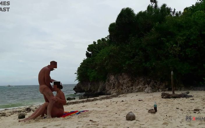 James B: Трах на одиноком пляже - русская пара в любительском видео