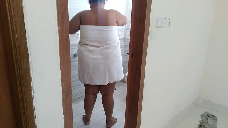 Aria Mia: Berkongkek dengan bapa mertuanya