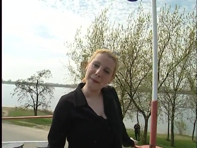 Lucky Cooch: Short hair blonde babe at outdoors interview