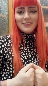Gfe: fată gotică roșcată te face un fan al labă cu mănuși