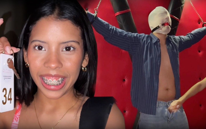 Selfgags femdom bondage: Pokoj 34 Diana's Hotel Revenge - část 1 rande naslepo se stala BDSM otrokem