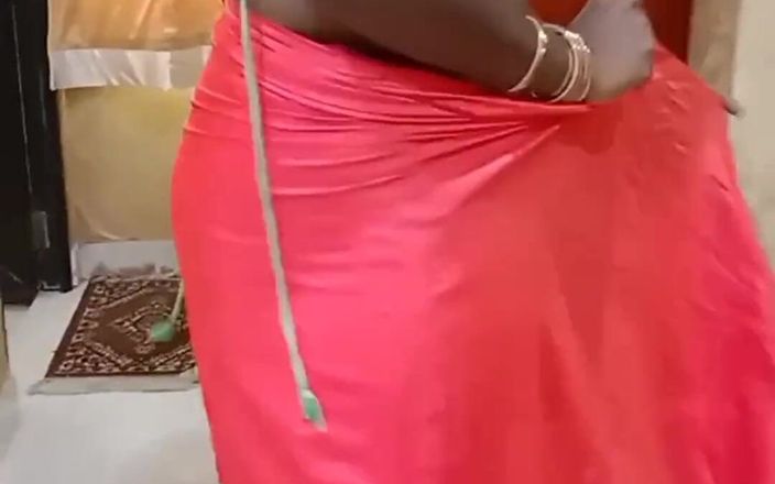 IndianHotwifeX: I Seduced Bull in Red Underwear at Hotel He Squeezed...