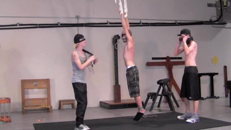 Dream Boy Bondage: Pislikler - bölüm 1