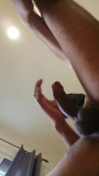 Boy top Amador: a different position for your pleasure