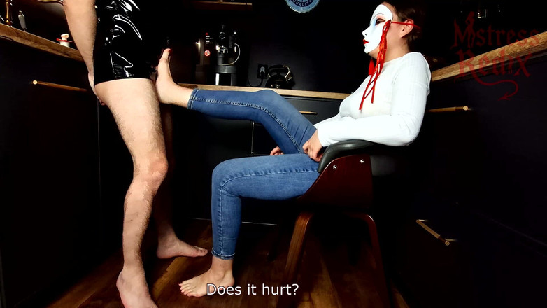 Mistress Redix: Strafe Für Das Anschauen Von Pornos