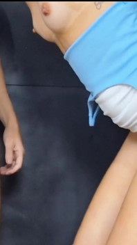 Wife Lets Strangers Cum Inside in Gloryhole!