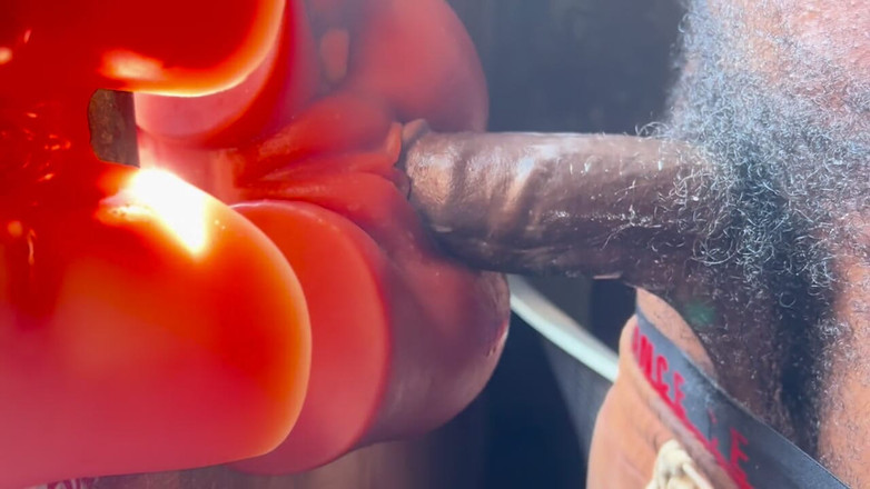 Bangcum8: Cewek nakal ini nyepong kontol sampai tenggrokan