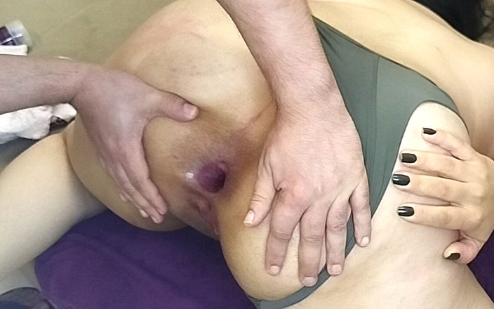 LartCouple: Anale kloof met tong en lul diep in blanke vrouw...