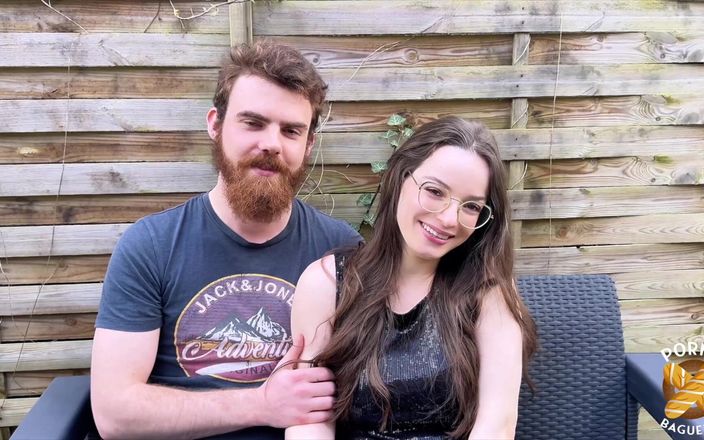 Porno Baguette: Katerina, heiße brünette, liebt vierer