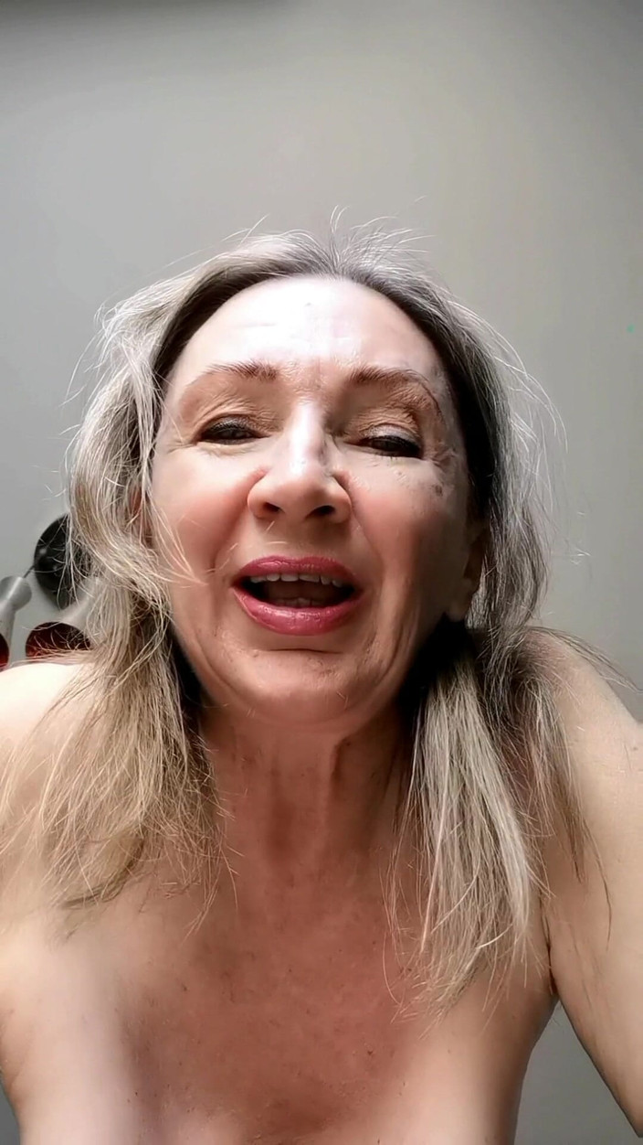 MariaOld: Hairy Pussy Close up Play and Dirty Talk in Stockings