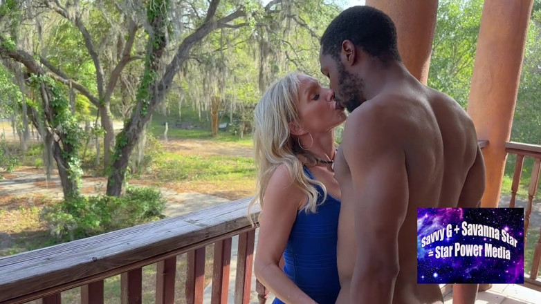 Savvy G: Bella Bare Takes on Savvy G - Mature MILF Vs Huge...