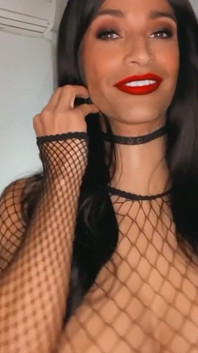 Brianna děvka se svými novými kozami