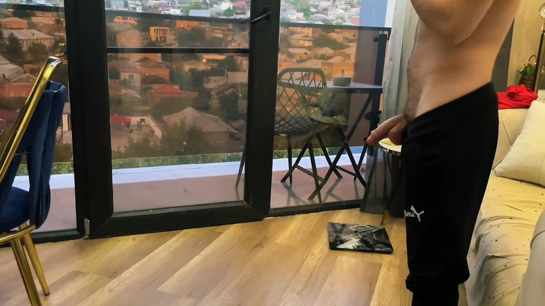 Nick Lewis: Caras se conheceram para foder