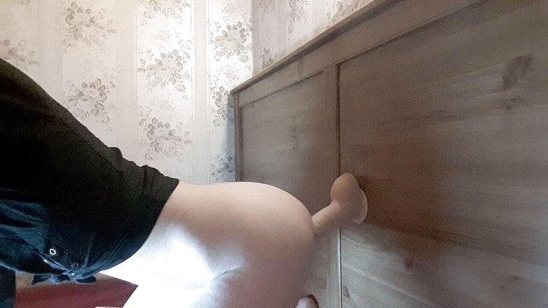 Christy G: 딜도를 타고 있는 섹시한 밀프