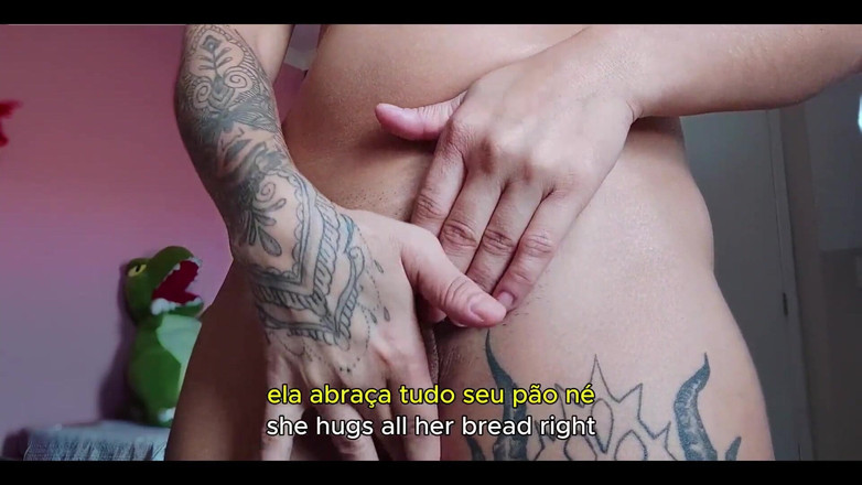 Espuleta Maia: Brasilianische brünette, die ihre brüste im internet zeigt