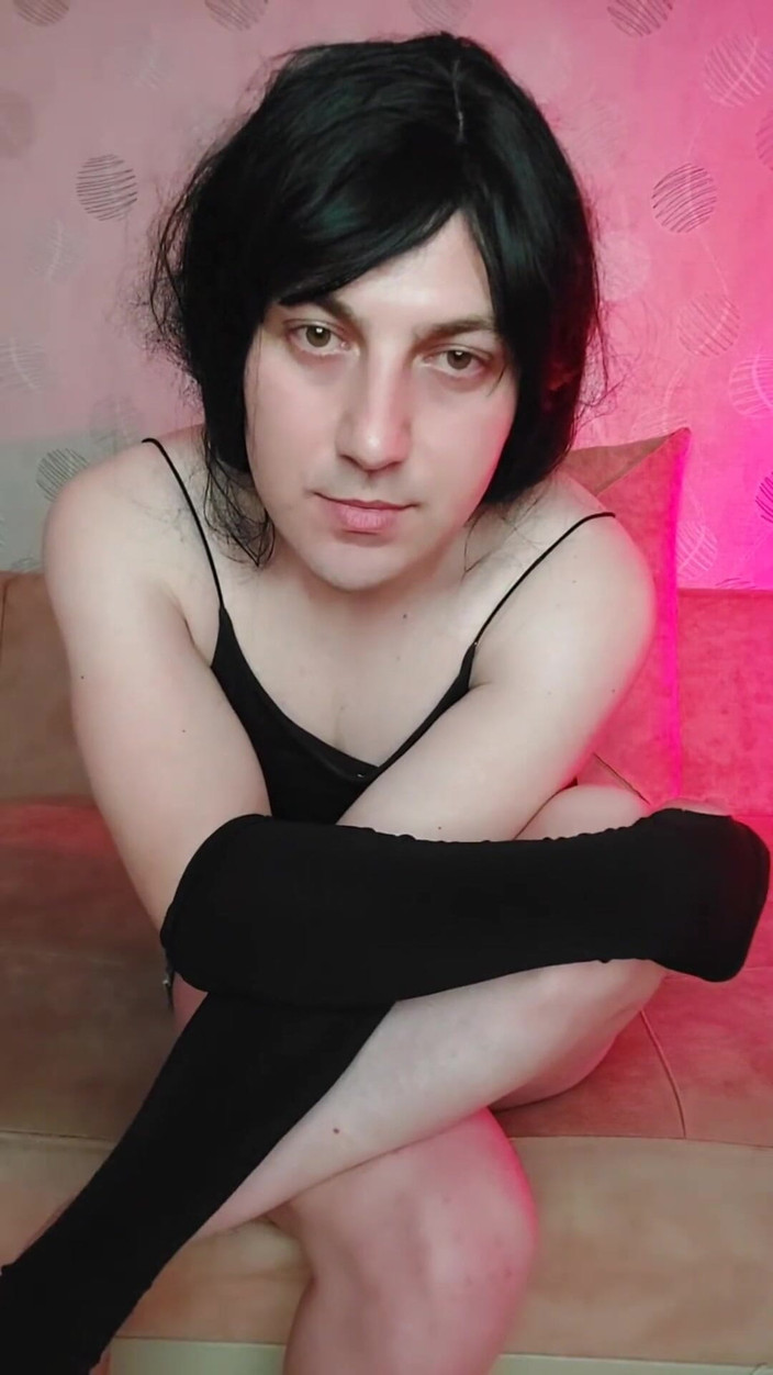 Kitty_Cross: Ženská energie v každém kroku