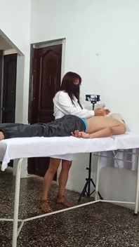 Massagem e foda ao mesmo tempo