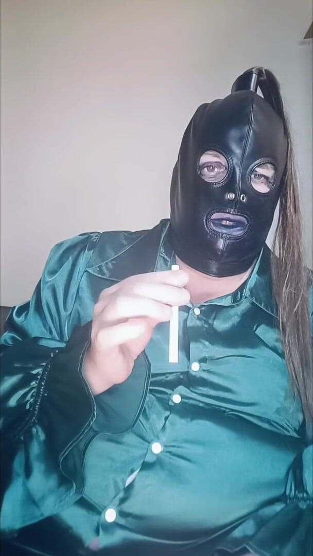 Stephanie-Nicole-TV: Part 1 - Does This Count as Belly Fetish? BBW TV Plays